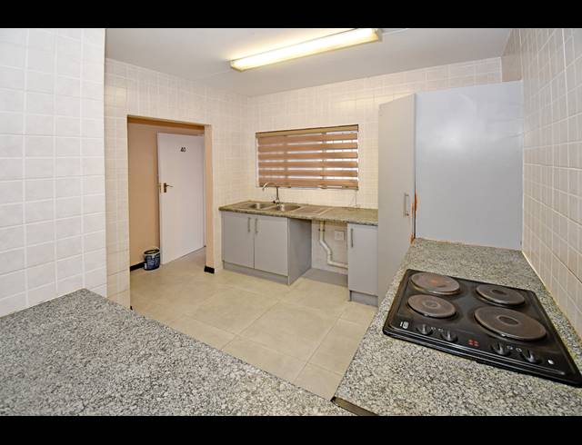2 BEDROOM APARTMENT FOR SALE IN BLOUBOSRAND